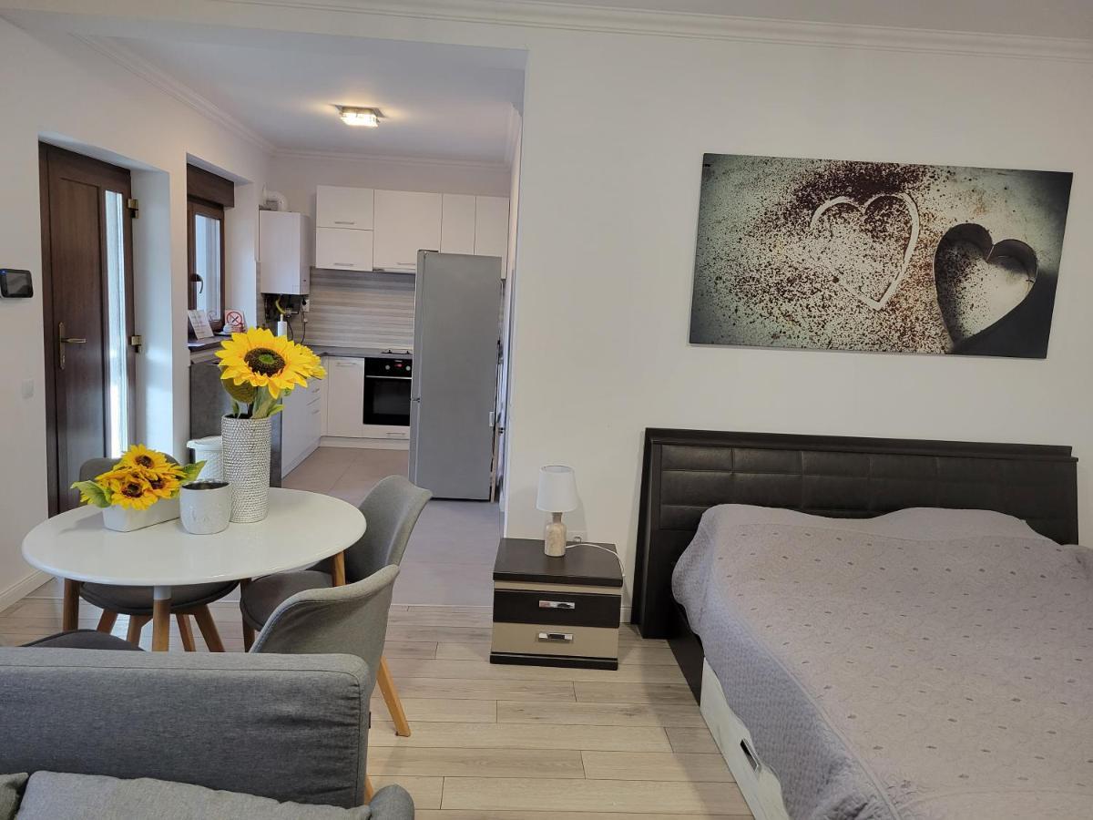 Concept Urban Apartment Medias Luaran gambar